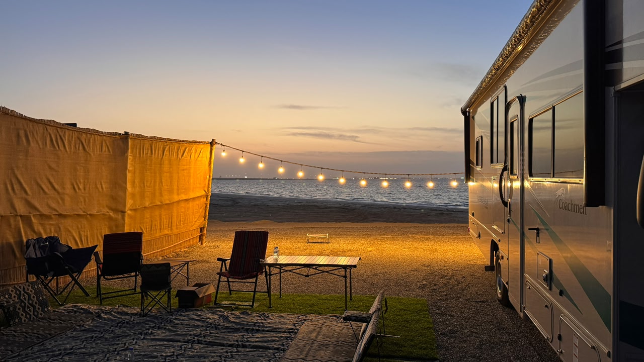 North Yas RV Caravan Site (7)